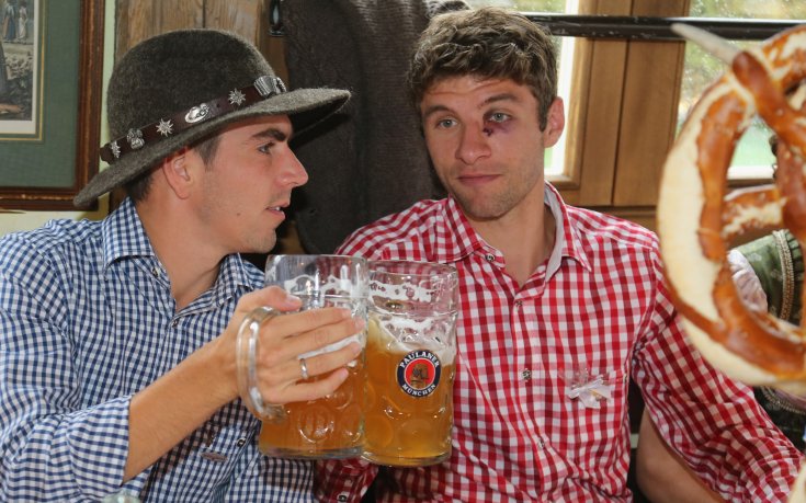 След 4:0 - играчите на Байерн с разрешение да изпият по 4 литра бира на Октоберфест