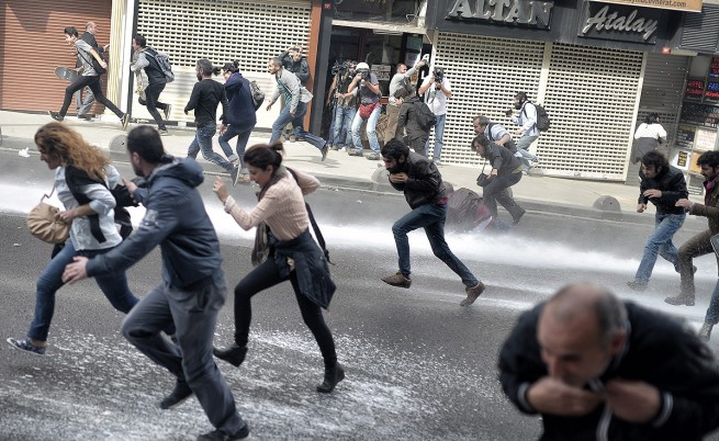 Кюрдски протести в Турция, Германия и Франция, има убити и ранени