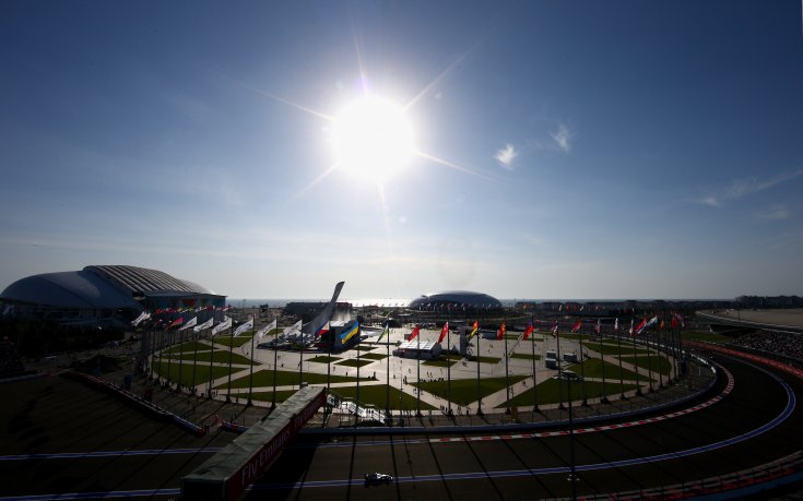 Безпроблемната победа на Хамилтън в снимки