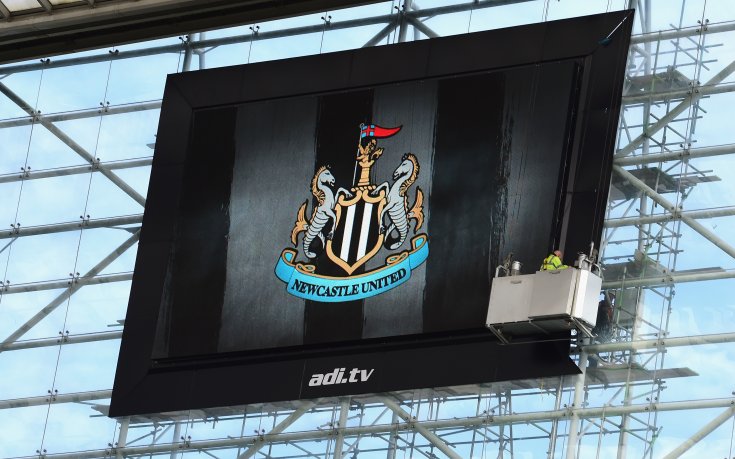 Отложиха Нюкасъл – Лестър с един час