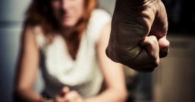 Всяка четвърта жена в България е жертва на домашно насилие