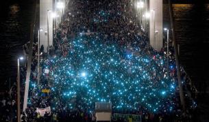 Унгария: Нов голям протест срещу интернет данъка