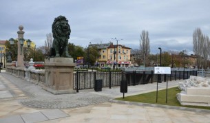 Приключва ремонтът на "Лъвов мост"