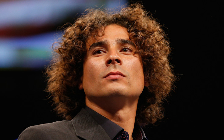 Ливърпул се надява да спазари Очоа на по-ниска цена