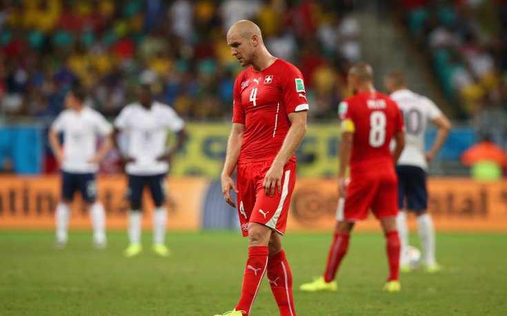 Сендерос напусна лагера на Швейцария