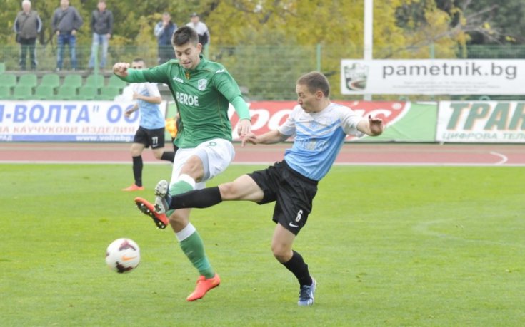 ВИДЕО: Берое обърна Верея с хеттрик на Станислав Костов