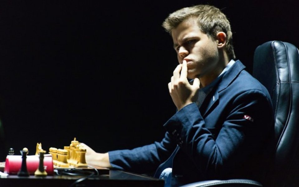 Второ реми между Карлсен и Карякин в мача за шахматната корона