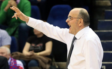 Почина легендарен сръбски треньор