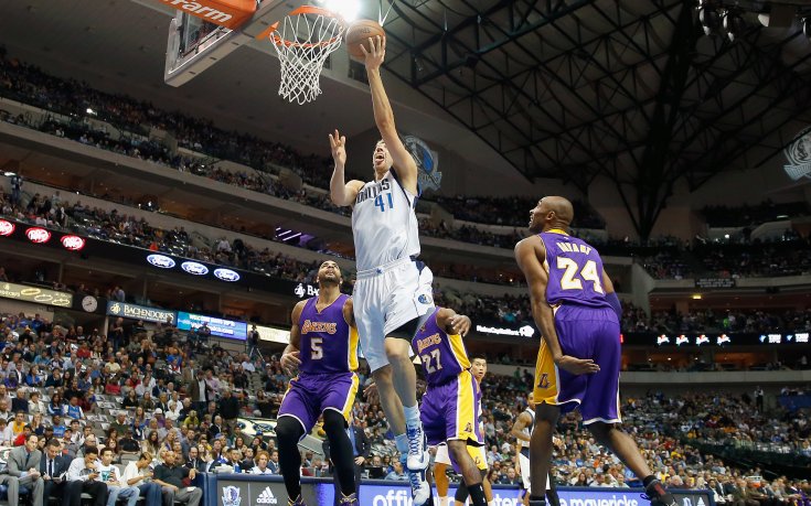 Категоричен успех за Далас срещу Лейкърс