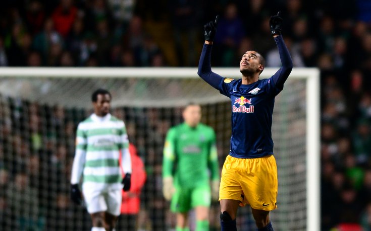 Селтик се издъни, но отърва кожата благодарение на румънци