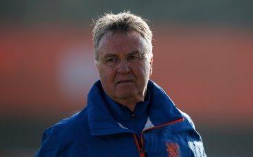 Гуус Хидинк: Липсата на Робен е голяма загуба за нас
