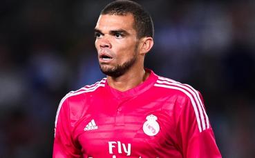 Другата страна на Пепе: Раздаде 9 тона храна на бедни семейства