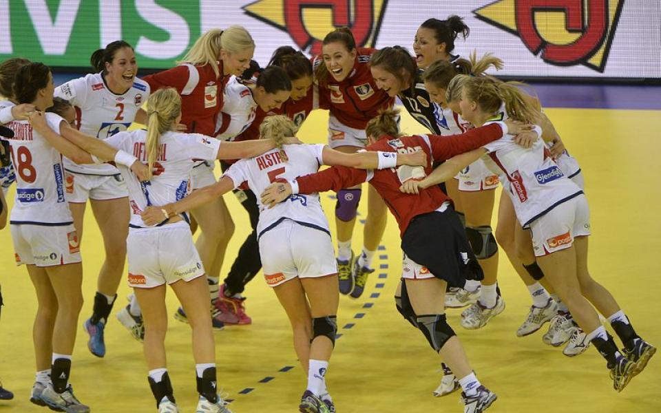 Норвегия с рекордна европейска титла в хандбала
