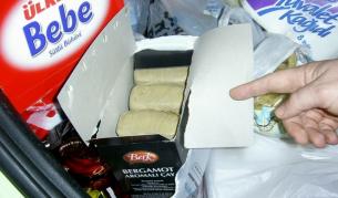 Хванаха близо 8 кг хероин в кутии от сладки