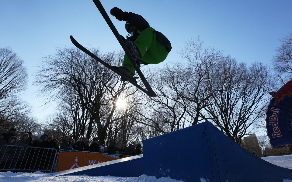 Банско подарява ски уикенд на децата за Световния ден на снега
