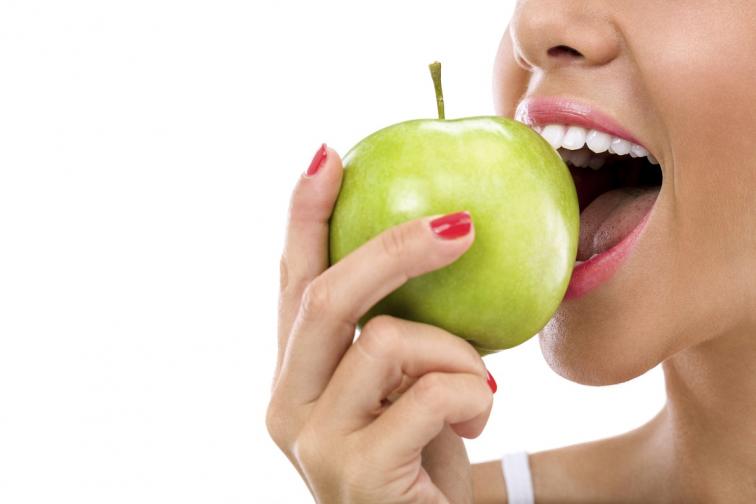 ябълка зелена плод хранене зъби