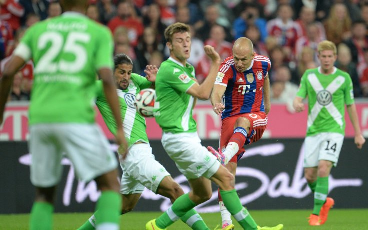 Бундеслигата се подновява с дербито Байерн - Волфсбург