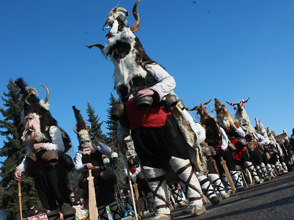 Фестивал Сурва 2015 Перник