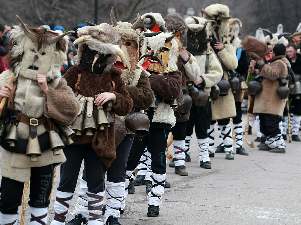 Фестивал Сурва 2015 Перник