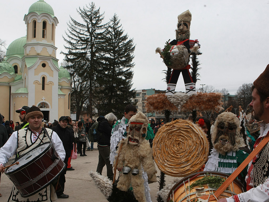 Фестивал Сурва 2015 Перник