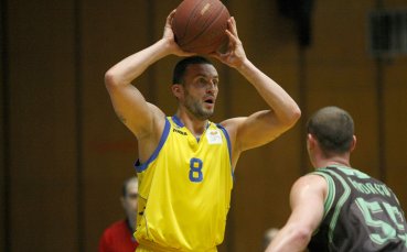 Левски и Алекс Симеонов набутаха 92 на Берое