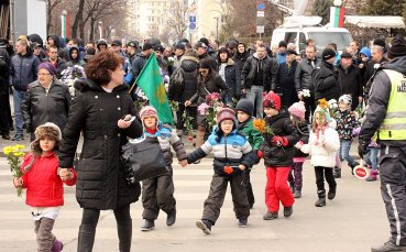 Gong.bg, Валентин Грънчаров