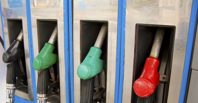 В момента цените на най разпространените автомобилни горива у нас