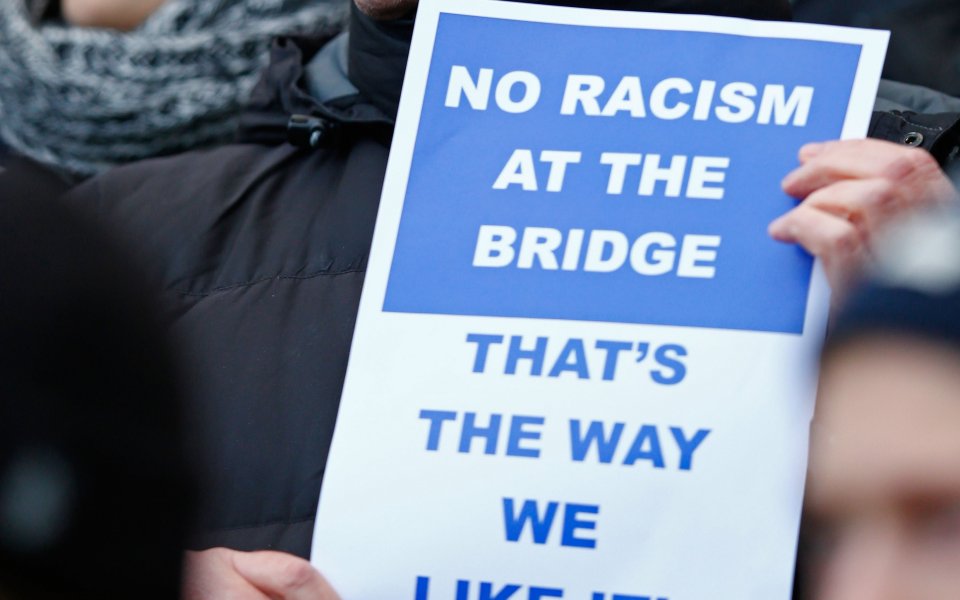 Полицията вече е разпознала седем от расистите от агитката на Челси