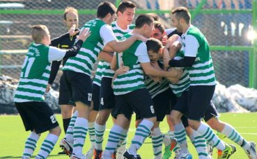 Черно море смаза от бой Локо Горна за полуфинал