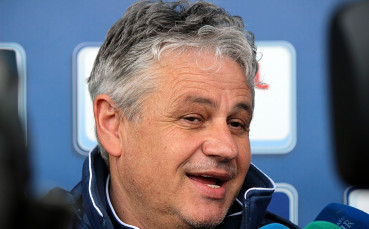 Стоев: Не знам колко е реално, но искам Купата в първата си година в Левски