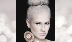 Нова мода: Млади красавици с "косата на баба" (снимки)