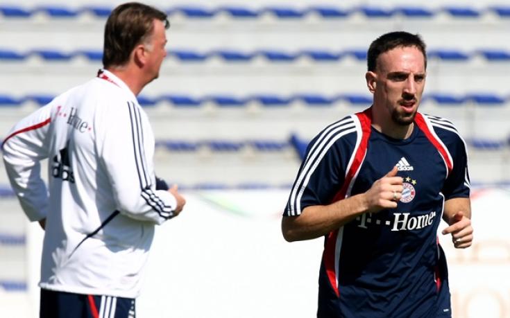 Рибери бил като Меси за Байерн, нарече Ван Гаал „лош човек“