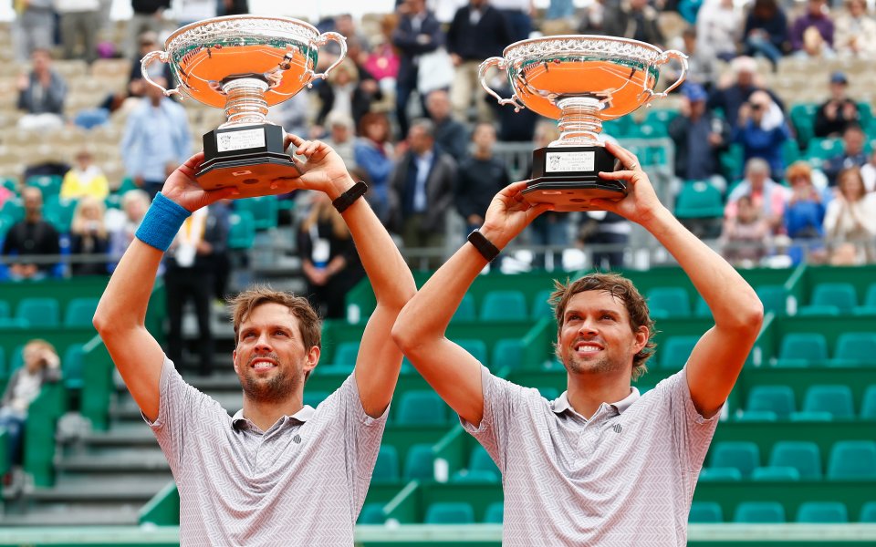 Легендарни близнаци се оттеглиха от тениса