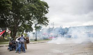 Бразилия: Сблъсъци между полицаи и стачкуващи учители