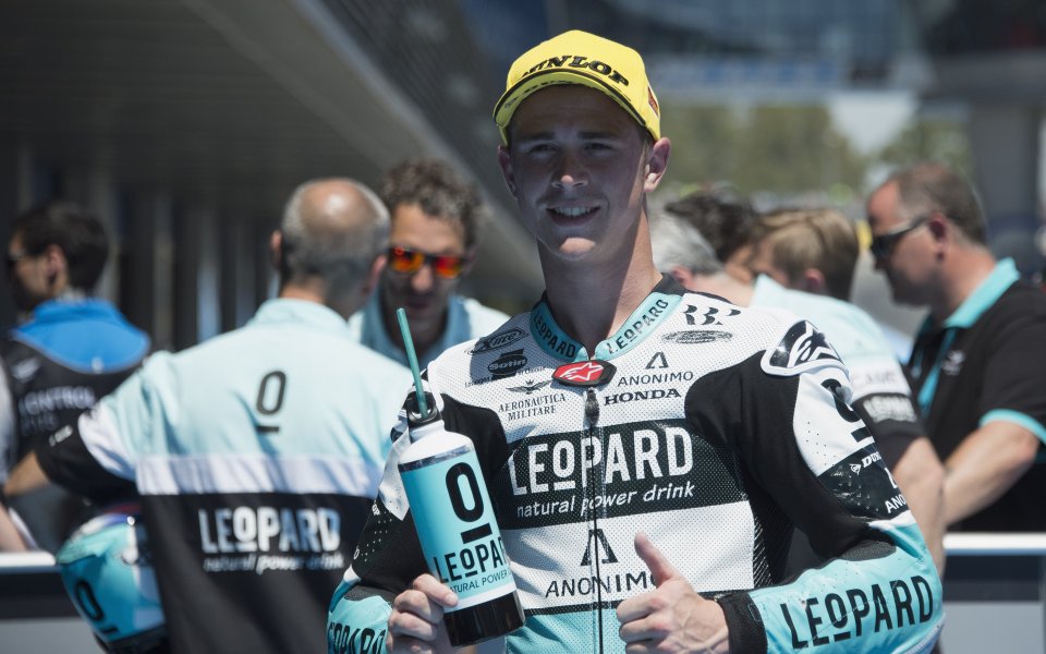 Дани Кент спечели Гран При на Испания в клас Мото3