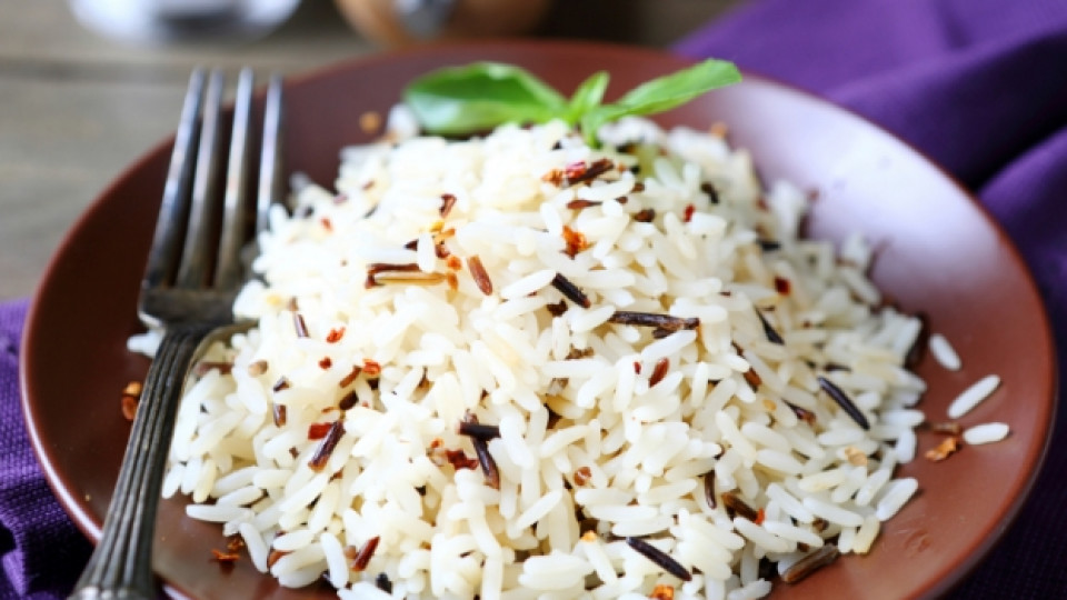 Малък трик за намаляване на калориите в ориза