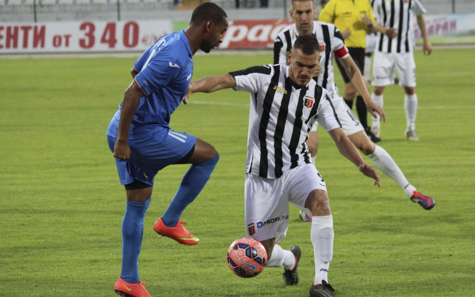 Лежерен Левски си тръгна с минимална победа от Пловдив