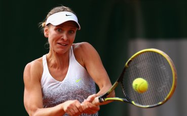 Сесил Каратанчева отпадна рано-рано в Торонто