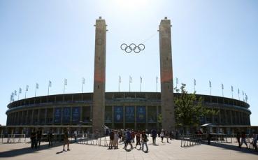 ВИДЕО: Берлин в очакване на битката за европейската корона