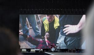 „Фу файтърс“ отмениха два концерта заради Дейв Грол