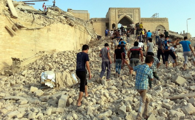 ИД изравни със земята гробница на светец в Мосул
