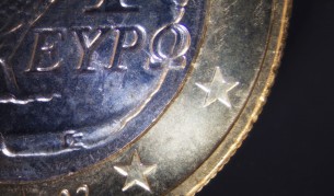 Колко точно са дълговете на Гърция?