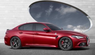 „Алфа Ромео Джулия“