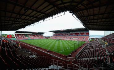 Юноша на Локо Пловдив на проби в Стоук Сити