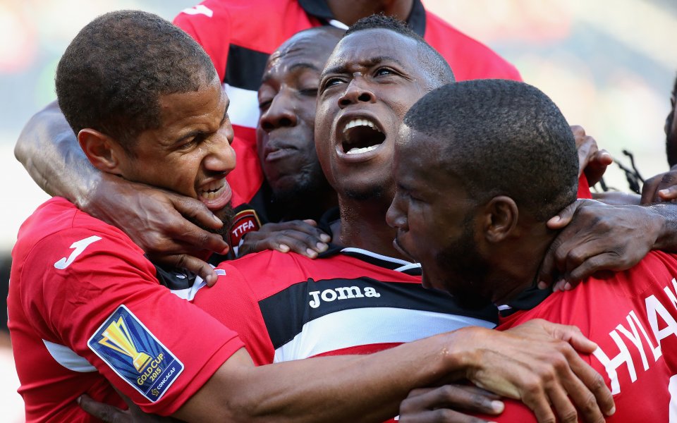 Зрелище с 8 гола между Тринидад и Тобаго и Мексико