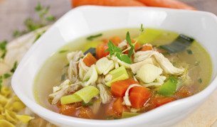 Франция се опитва да спре пилеенето на храна със закон