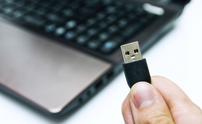 „Safely remove“, преди да извадим USB – нужно ли е