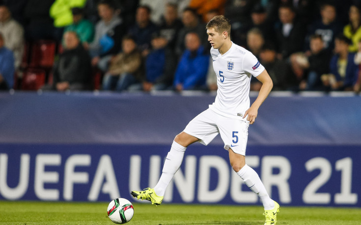 Даниеле Ругани подновява договора си с Ювентус