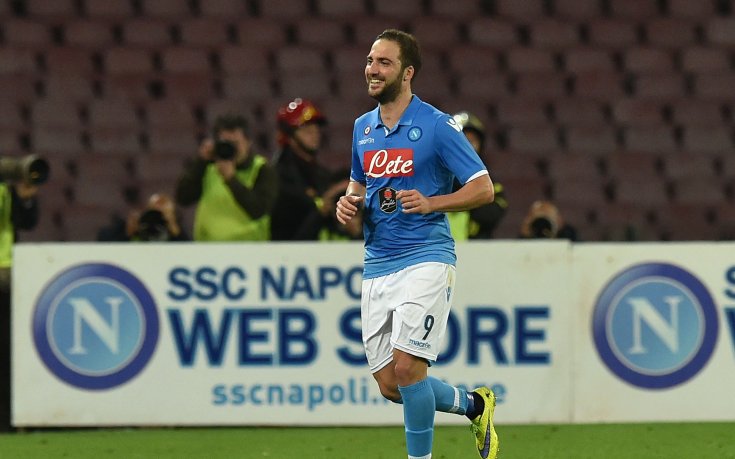 Наполи продължи в темпото на лидерите, удари Удинезе