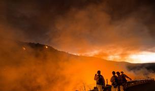 Три хиляди души са евакуирани в Испания заради горски пожари